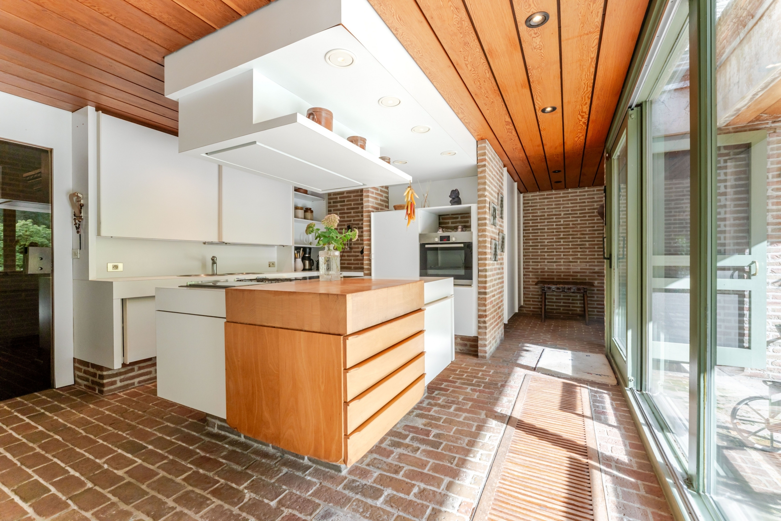 Karaktervolle villa naar ontwerp van Degeyter - Nieuwenhovedreef 8, 8490 Varsenare | 16