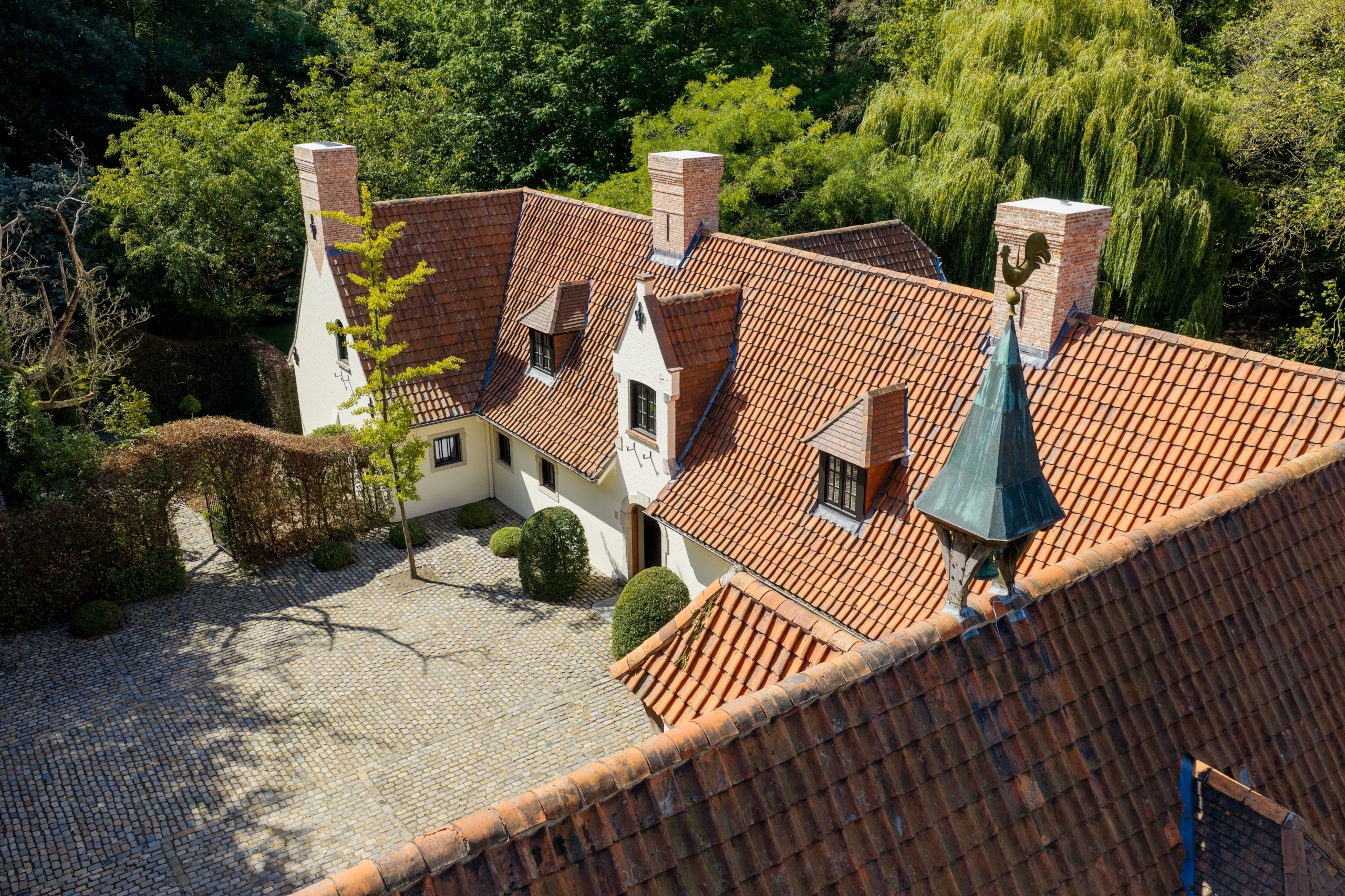 Drone Kruisstraat 9 in Hertsberge 4
